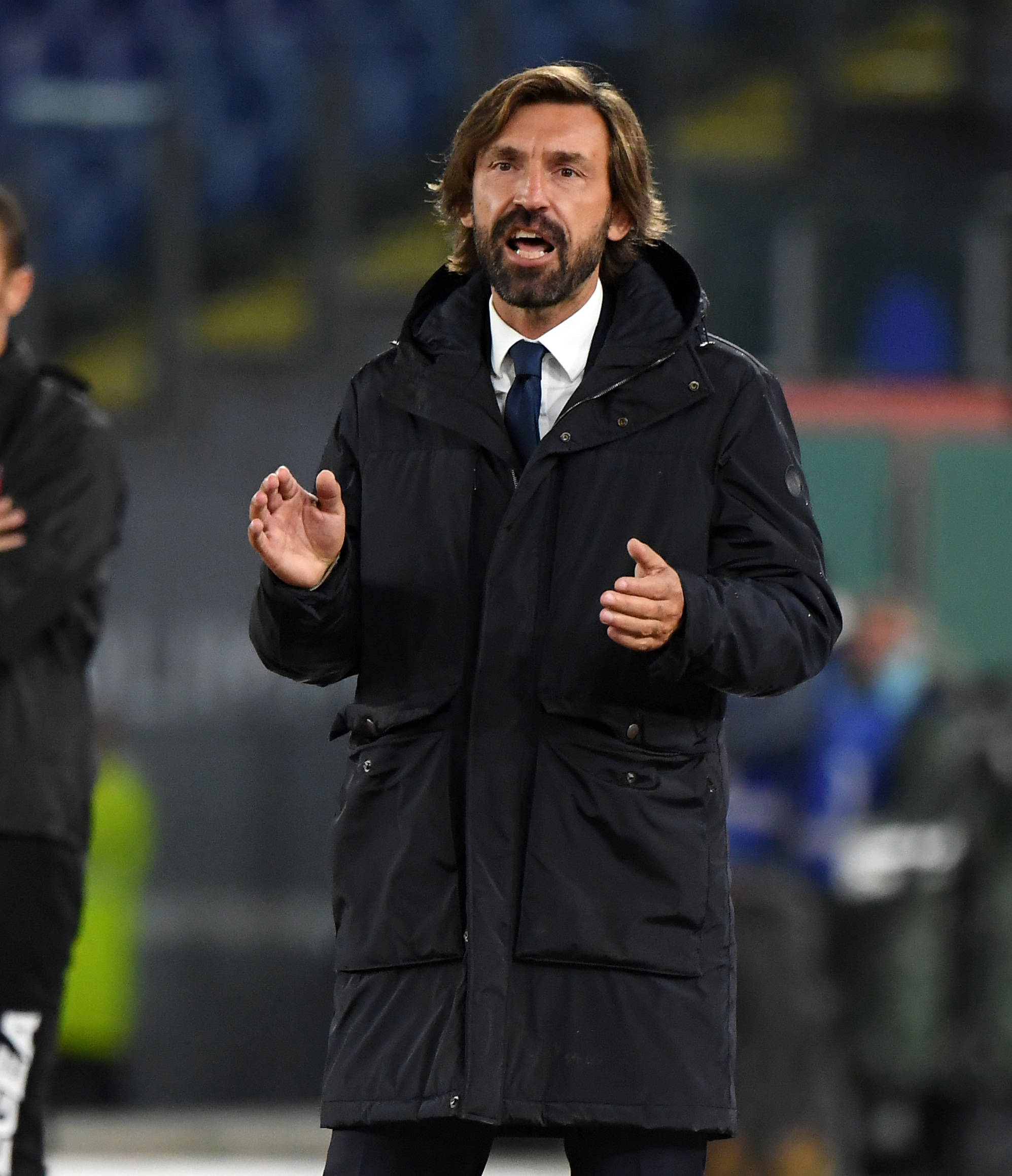 完全不同 完全不同