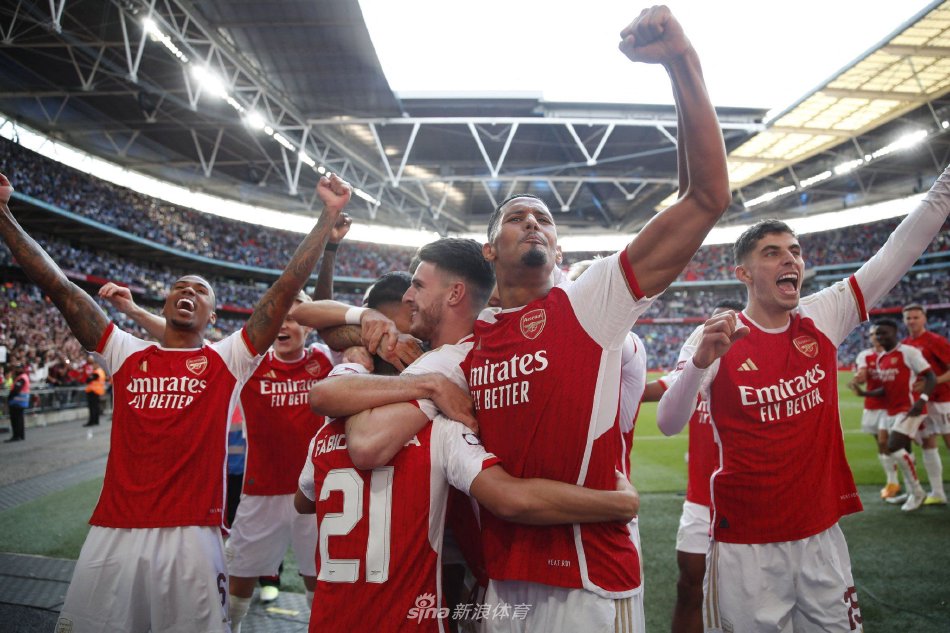 更是因为他 更是因为他