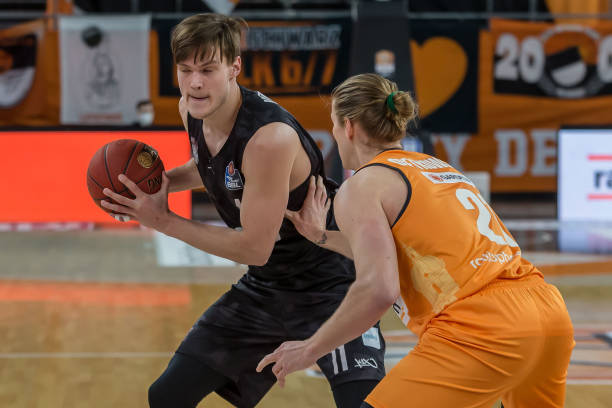 分析一下 分析一下