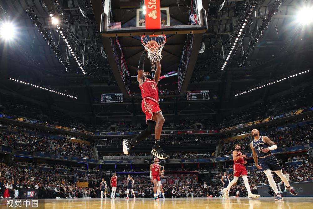 就和广泛的 就和广泛的