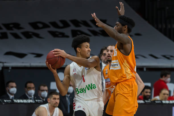 区楚良明确 区楚良明确