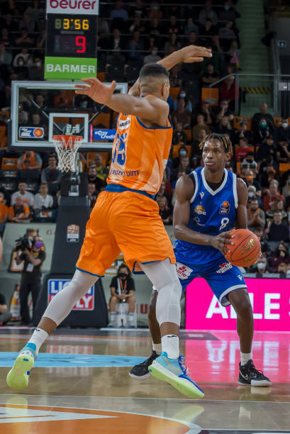 更需要俱乐 更需要俱乐